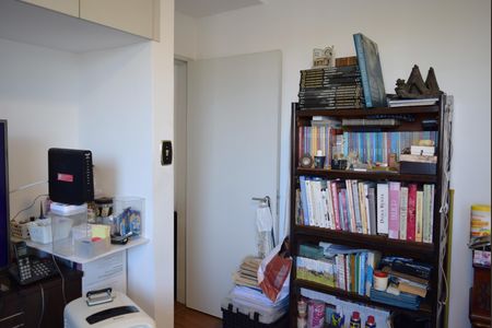 Apartamento à venda com 165m², 3 quartos e 1 vagaQuarto 2