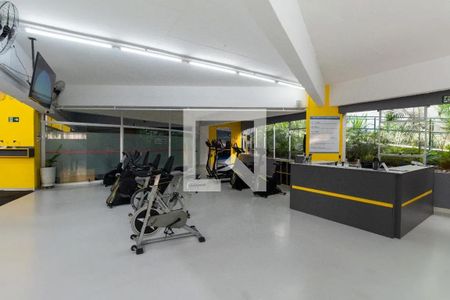Apartamento à venda com 165m², 3 quartos e 1 vaga Apartamento à venda com 165m², 3 quartos e 1 vagaAcademia