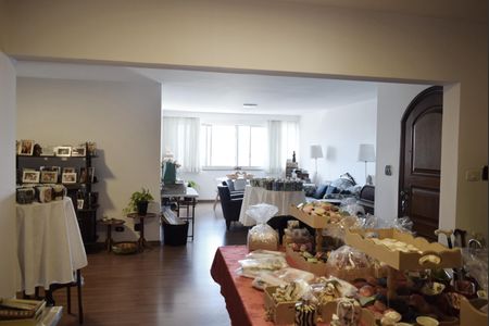 Apartamento à venda com 165m², 3 quartos e 1 vagaSala
