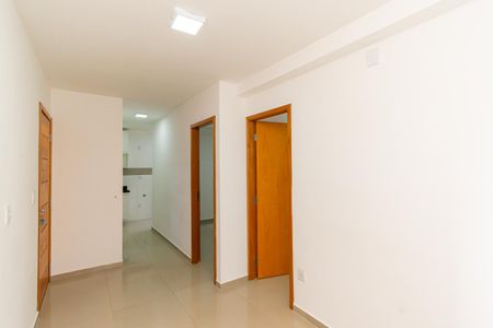 Apartamento para alugar com 40m², 2 quartos e 1 vaga Apartamento para alugar com 40m², 2 quartos e 1 vagaSala