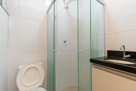 Apartamento para alugar com 40m², 2 quartos e 1 vaga Apartamento para alugar com 40m², 2 quartos e 1 vagaBanheiro