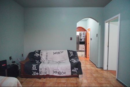 Casa para alugar com 240m², 5 quartos e 2 vagasSala