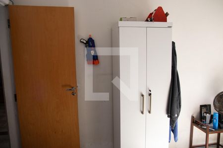 Casa à venda com 180m², 4 quartos e 2 vagas Casa à venda com 180m², 4 quartos e 2 vagasQuarto 04