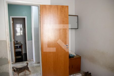 Casa à venda com 180m², 4 quartos e 2 vagas Casa à venda com 180m², 4 quartos e 2 vagasQuarto 02