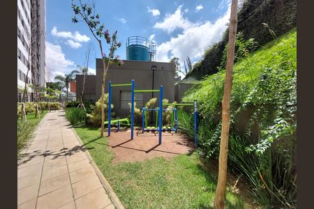 Apartamento à venda com 46m², 2 quartos e 1 vaga Apartamento à venda com 46m², 2 quartos e 1 vagaÁrea comum - Playground