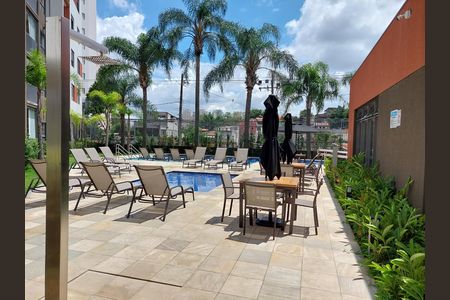Apartamento à venda com 46m², 2 quartos e 1 vaga Apartamento à venda com 46m², 2 quartos e 1 vagaÁrea comum - Piscina