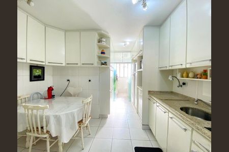 Apartamento à venda com 3 quartos, 106m² em Alto de Pinheiros, São Paulo