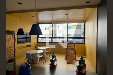 Apartamento à venda com 174m², 2 quartos e 3 vagas Apartamento à venda com 174m², 2 quartos e 3 vagasBrinquedoteca