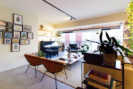 Apartamento à venda com 174m², 2 quartos e 3 vagas Apartamento à venda com 174m², 2 quartos e 3 vagasSala