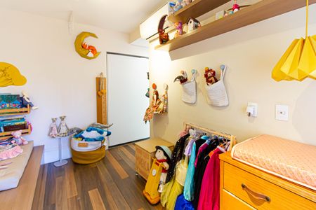 Apartamento à venda com 174m², 2 quartos e 3 vagas Apartamento à venda com 174m², 2 quartos e 3 vagasSuíte 1