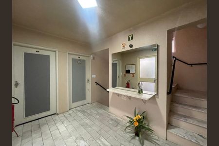 Apartamento à venda com 60m², 2 quartos e 1 vaga