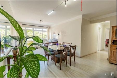 Apartamento à venda com 92m², 2 quartos e 1 vaga