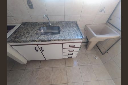 Apartamento à venda com 48m², 2 quartos e 1 vaga Apartamento à venda com 48m², 2 quartos e 1 vagaCozinha e Área de Serviço