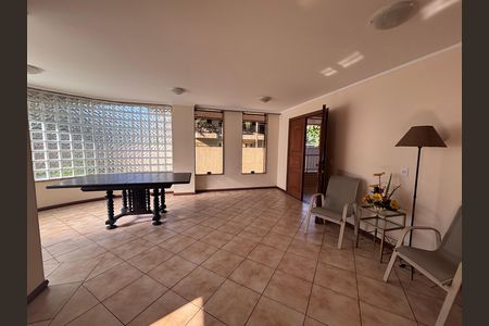 Apartamento à venda com 261m², 4 quartos e 3 vagas Apartamento à venda com 261m², 4 quartos e 3 vagasÁrea comum