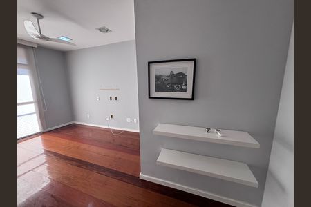 Apartamento à venda com 261m², 4 quartos e 3 vagas Apartamento à venda com 261m², 4 quartos e 3 vagasQuarto 1