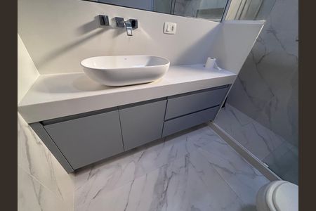 Banheiro da Suíte de apartamento à venda com 4 quartos, 261m² em Recreio dos Bandeirantes, Rio de Janeiro