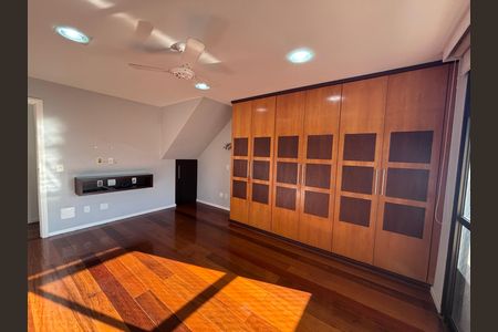 Apartamento à venda com 261m², 4 quartos e 3 vagas Apartamento à venda com 261m², 4 quartos e 3 vagasQuarto 3