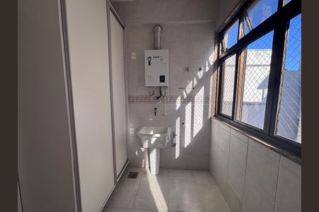 Apartamento à venda com 261m², 4 quartos e 3 vagas Apartamento à venda com 261m², 4 quartos e 3 vagasÁrea de Serviço