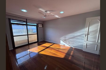 Apartamento à venda com 261m², 4 quartos e 3 vagas Apartamento à venda com 261m², 4 quartos e 3 vagasQuarto 3