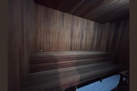 Apartamento à venda com 261m², 4 quartos e 3 vagas Apartamento à venda com 261m², 4 quartos e 3 vagasÁrea comum