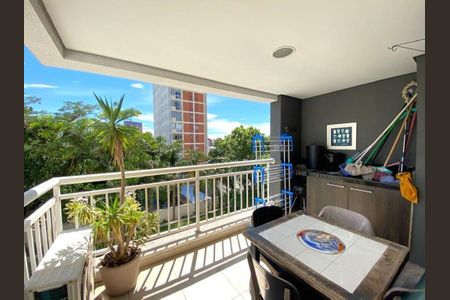 Apartamento à venda com 2 quartos, 70m² em Pinheiros, São Paulo