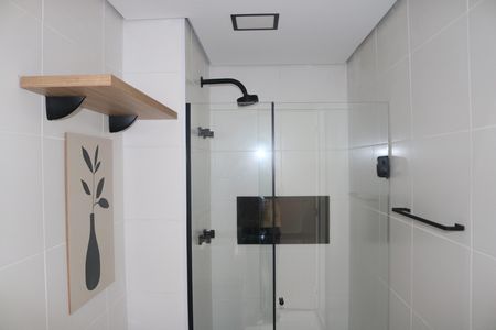 Banheiro de apartamento para alugar com 1 quarto, 41m² em Barra Funda, São Paulo