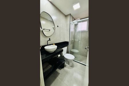Banheiro de apartamento para alugar com 2 quartos, 35m² em Sé, São Paulo
