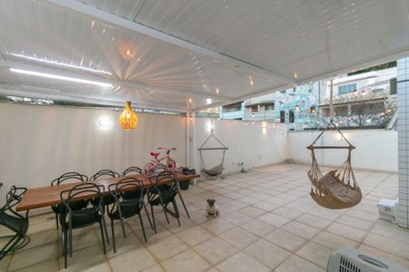 Apartamento para alugar com 3 quartos, 174m² em Ouro Preto, Belo Horizonte