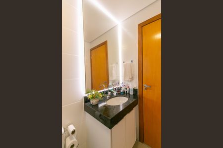 Apartamento para alugar com 3 quartos, 174m² em Ouro Preto, Belo Horizonte