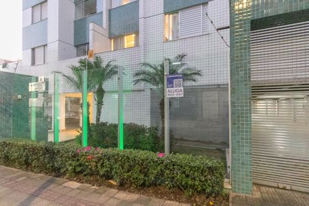 Apartamento para alugar com 174m², 3 quartos e 3 vagas