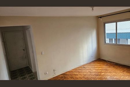 Apartamento à venda com 76m², 2 quartos e 1 vaga
