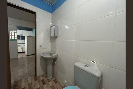Banheiro de apartamento para alugar com 1 quarto, 35m² em Trindade, Florianópolis