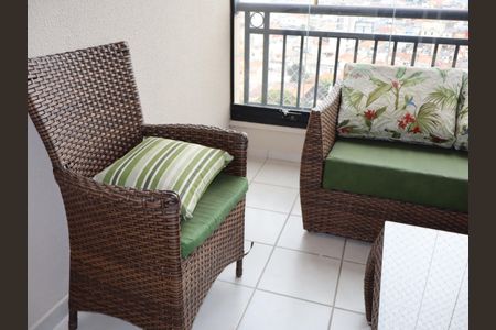 Apartamento à venda com 76m², 3 quartos e 1 vagaVaranda
