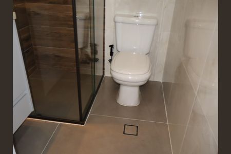 Apartamento à venda com 76m², 3 quartos e 1 vagaBanheiro da Suíte