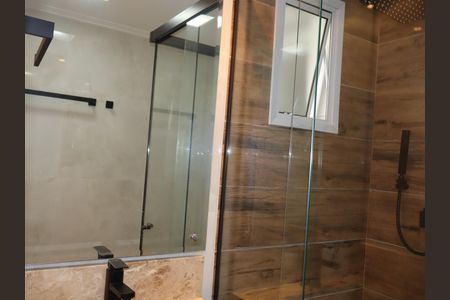 Apartamento à venda com 76m², 3 quartos e 1 vagaBanheiro da Suíte