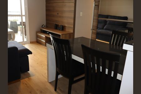 Sala de apartamento à venda com 3 quartos, 76m² em Vila Macedópolis, São Paulo