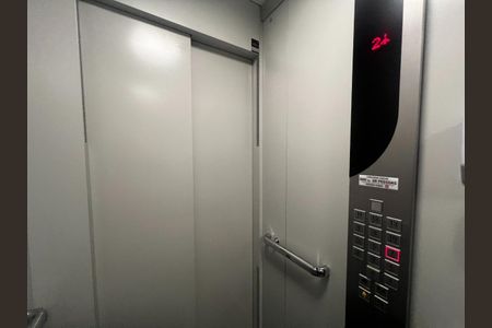 Apartamento à venda com 28m², 1 quarto e sem vaga