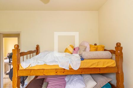 Casa à venda com 182m², 3 quartos e 3 vagas Casa à venda com 182m², 3 quartos e 3 vagasQuarto