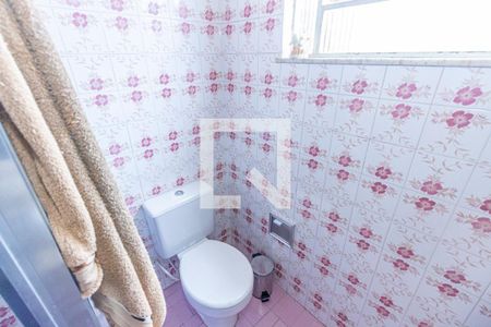 Casa à venda com 182m², 3 quartos e 3 vagas Casa à venda com 182m², 3 quartos e 3 vagasBanheiro