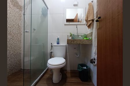 Casa para alugar com 70m², 2 quartos e 1 vaga Casa para alugar com 70m², 2 quartos e 1 vagaBANHEIRO