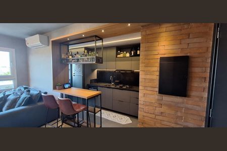 Cozinha de apartamento para alugar com 1 quarto, 56m² em Navegantes, Porto Alegre