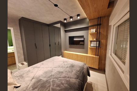 Quarto de apartamento para alugar com 1 quarto, 56m² em Navegantes, Porto Alegre