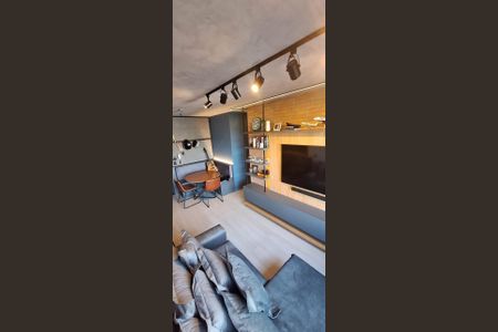 Sala de apartamento à venda com 1 quarto, 56m² em Navegantes, Porto Alegre