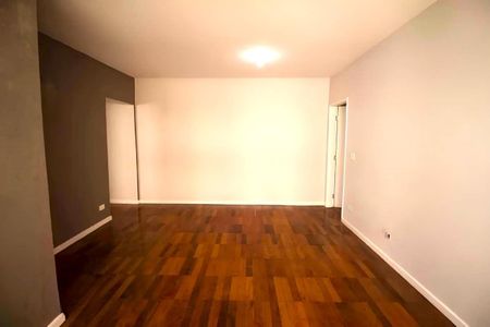 Apartamento à venda com 75m², 2 quartos e 1 vaga