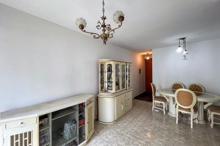 Apartamento à venda com 63m², 3 quartos e 1 vaga Apartamento à venda com 63m², 3 quartos e 1 vagaSala