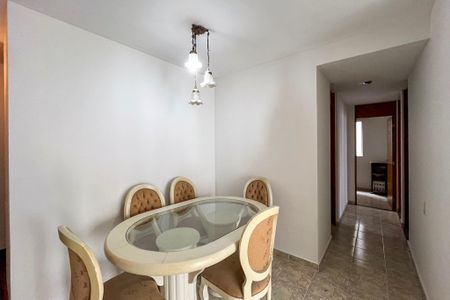 Apartamento à venda com 63m², 3 quartos e 1 vaga Apartamento à venda com 63m², 3 quartos e 1 vagaSala