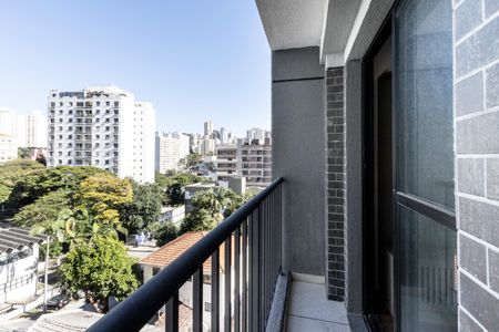 Apartamento para alugar com 27m², 1 quarto e sem vaga Apartamento para alugar com 27m², 1 quarto e sem vagaVaranda