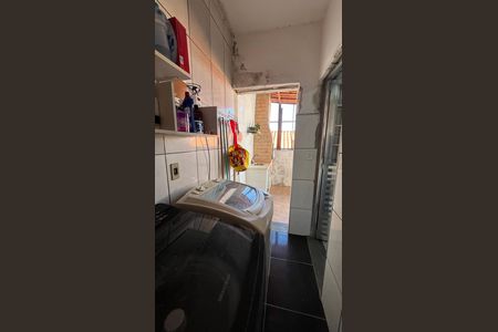 Casa à venda com 150m², 5 quartos e 4 vagas