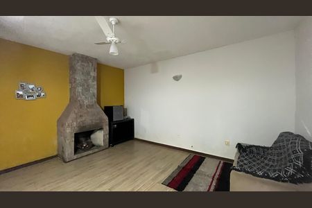 Casa à venda com 150m², 5 quartos e 4 vagas