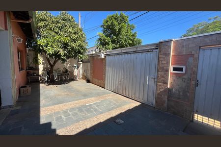Casa à venda com 150m², 5 quartos e 4 vagas